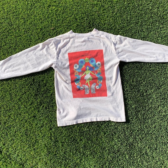 Graphic tee - Picture 2 of 7